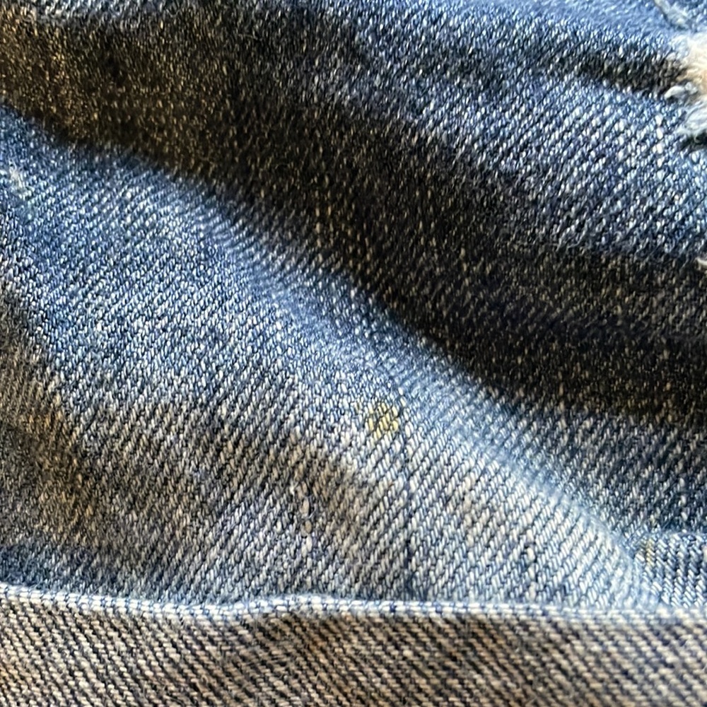 Two toned Forever 21 denim shorts - Picture 3 of 4